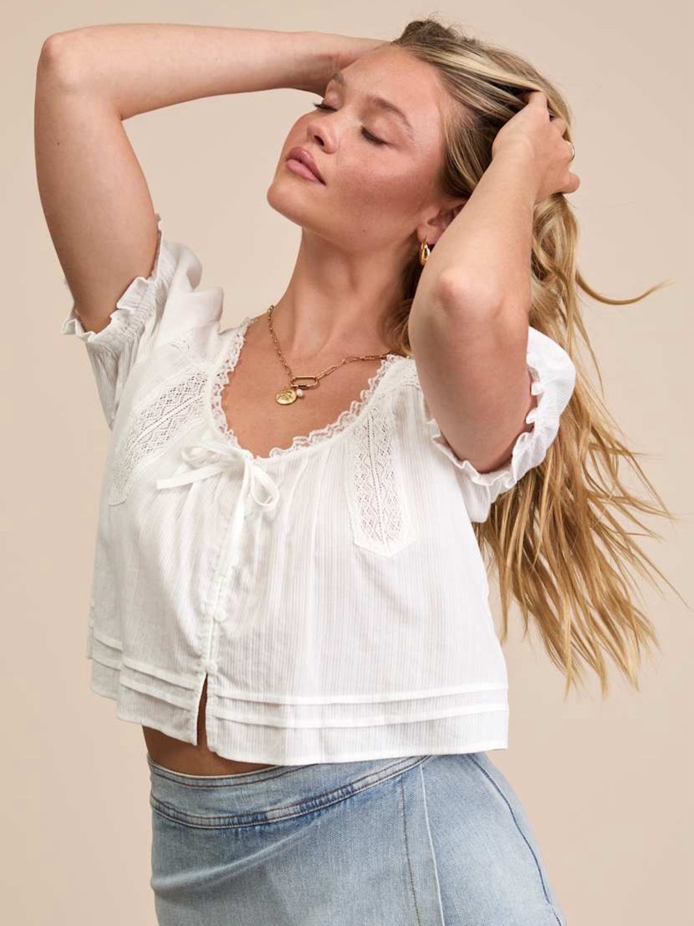 NWT Lulus Kinsie White Puff Sleeve Button-Front Top Size Large